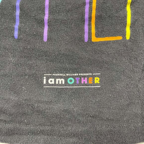 Pharrell Williams Uniqlo UT I AM OTHER Black Graphic T-Shirt Men’s Size L Cotton - Picture 7 of 12